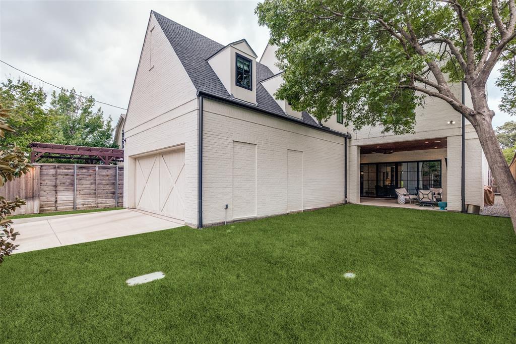 University Hlnds Add - Residential