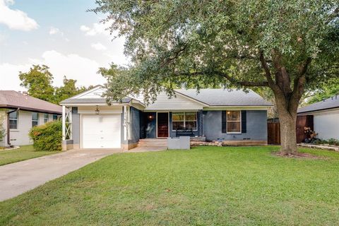 11636 Lochwood Boulevard Dallas TX 75218