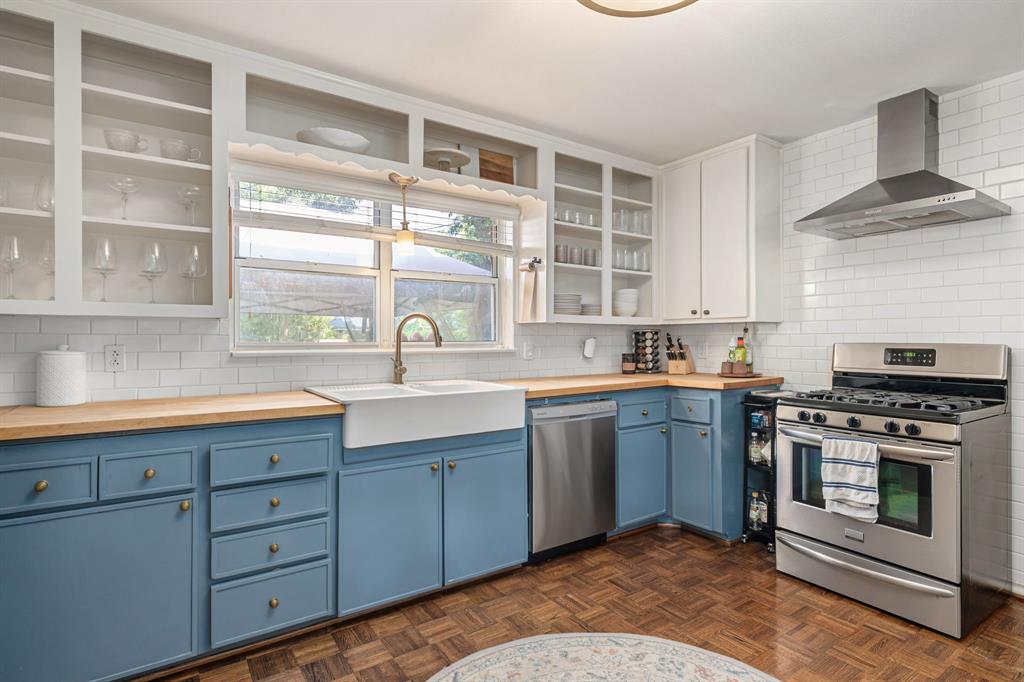 Lochwood - Residential