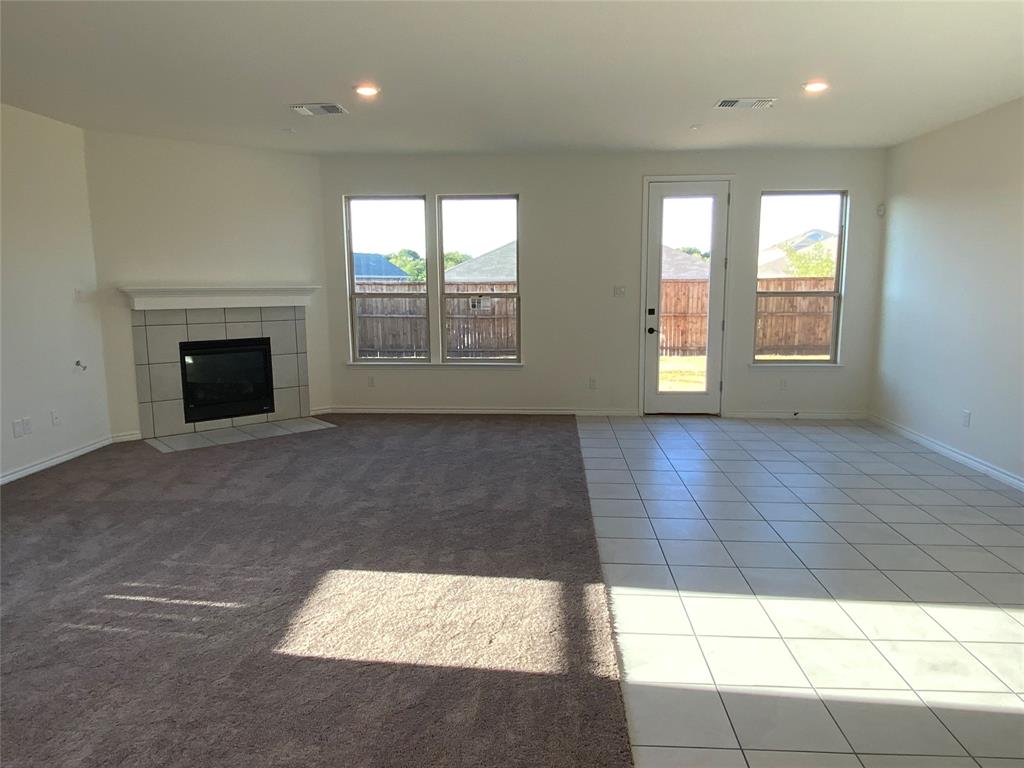 Winn Rdg Ph 2b1 - Residential Lease