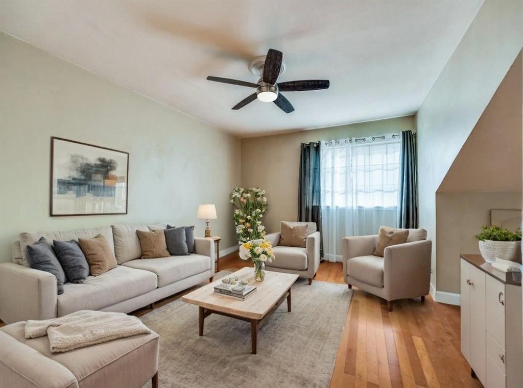 Preston Oaks Crossing Condos 01 & 02 - Residential