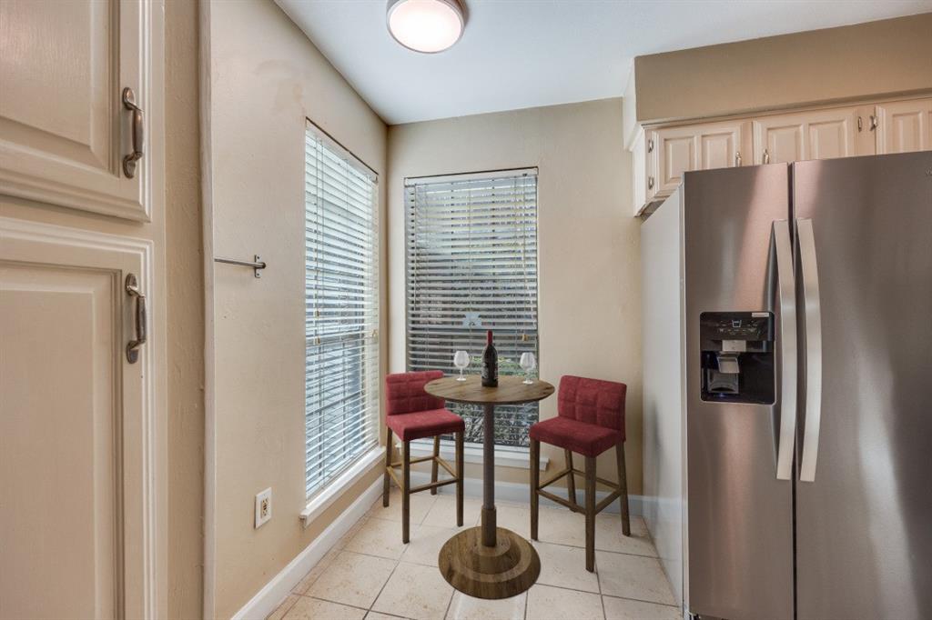 Preston Oaks Crossing Condos 01 & 02 - Residential