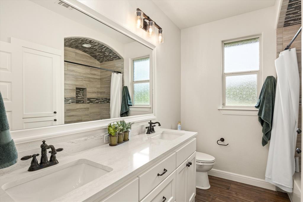 Mallard Pointe On Lake Granbury - Residential