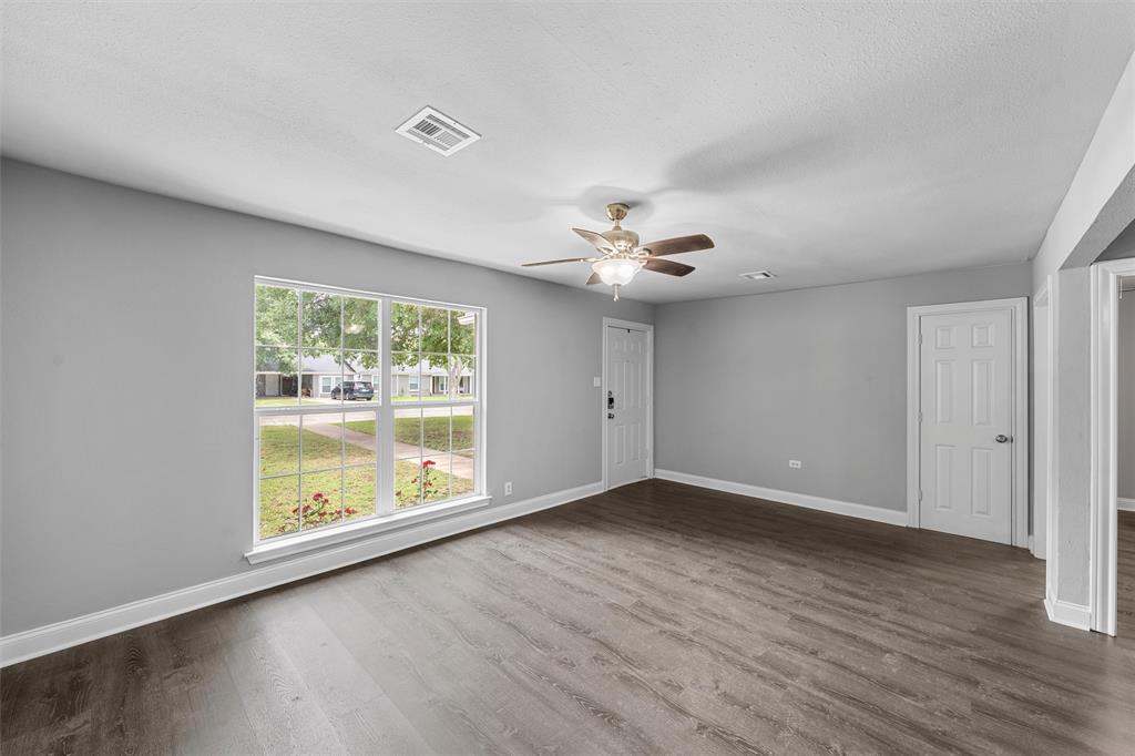 Castle Crest - Residential Lease