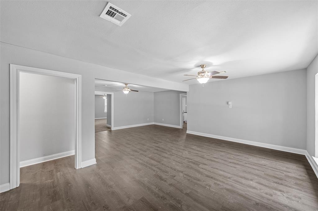 Castle Crest - Residential Lease