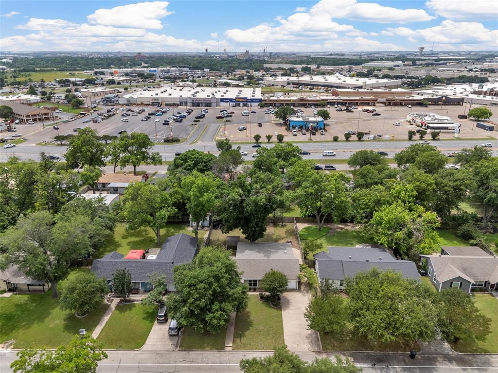 Castle Crest - Residential Lease