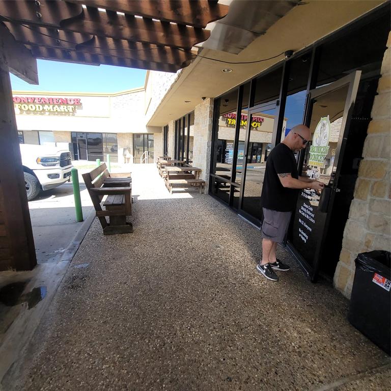 Wellington Park - Commercial Lease