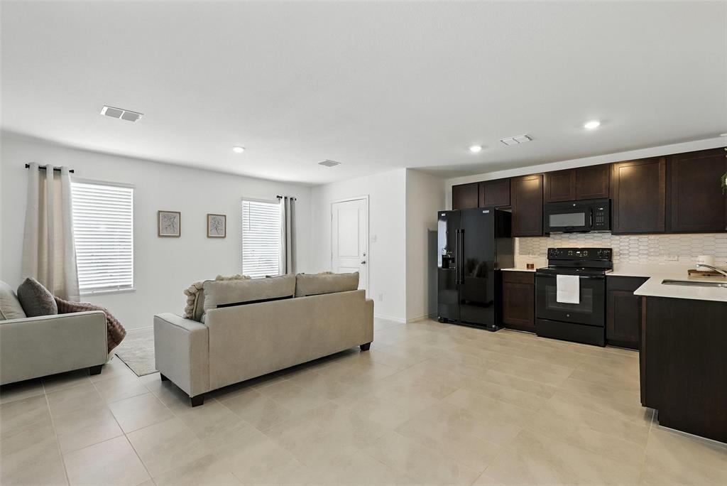 Risinger Court Condos - Residential