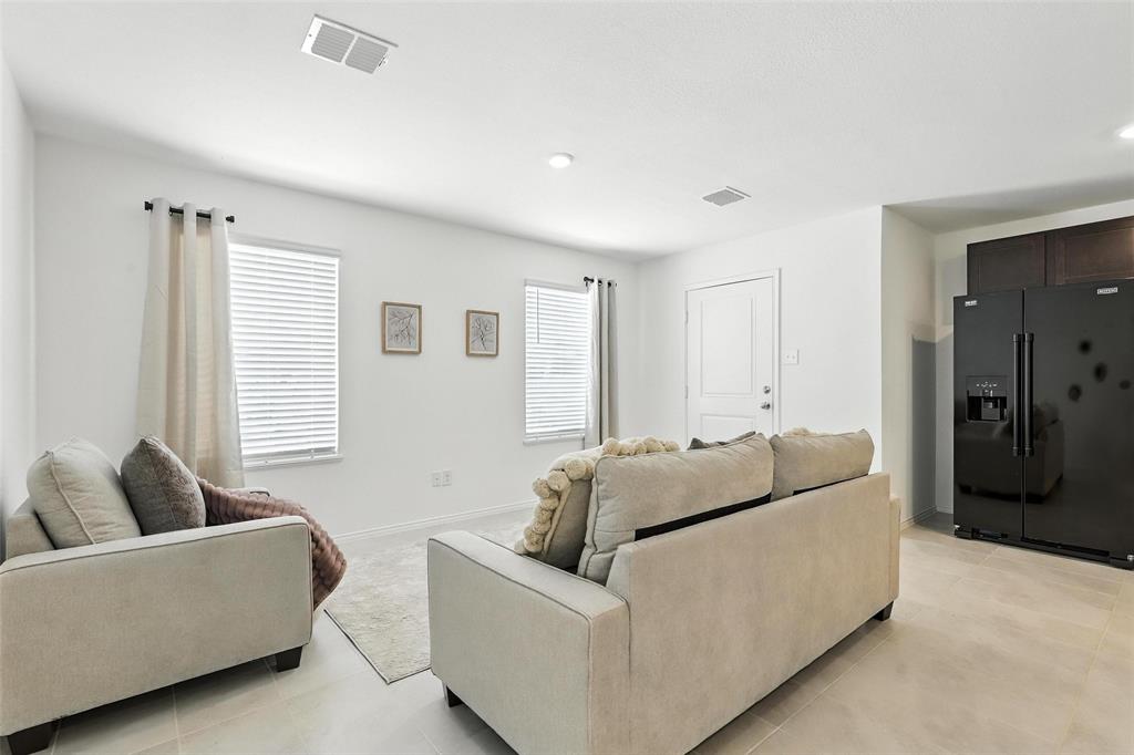 Risinger Court Condos - Residential