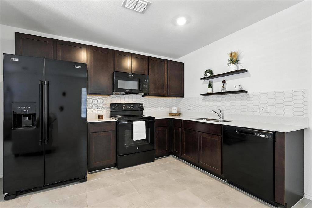 Risinger Court Condos - Residential