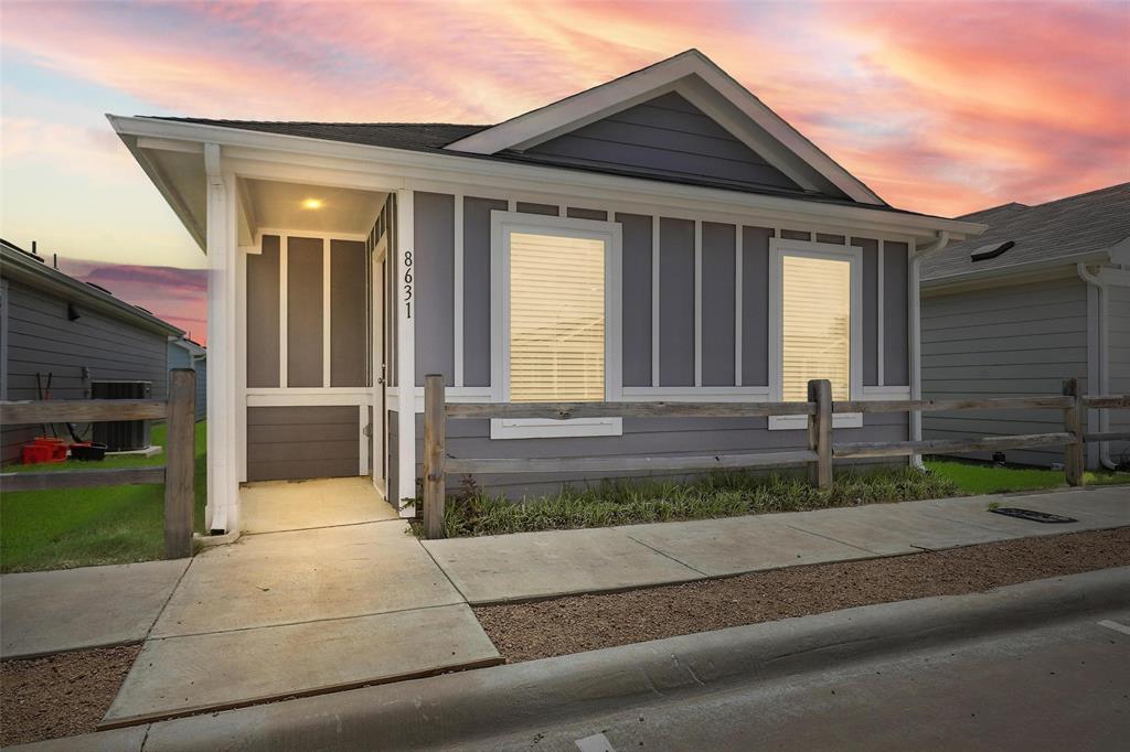 Risinger Court Condos - Residential