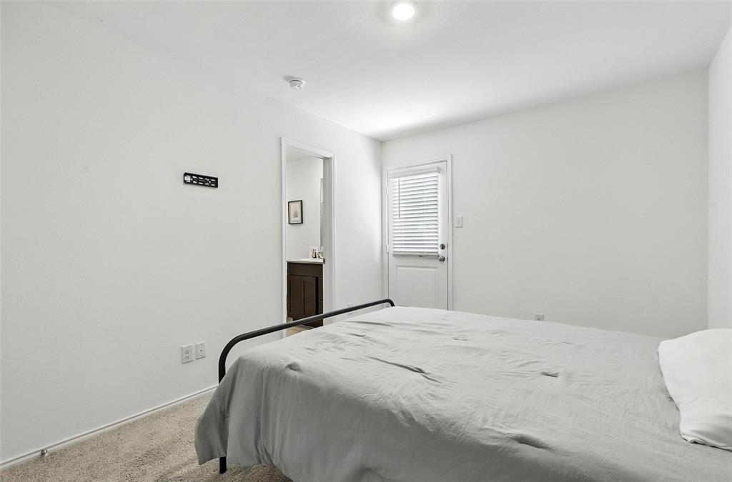 Risinger Court Condos - Residential