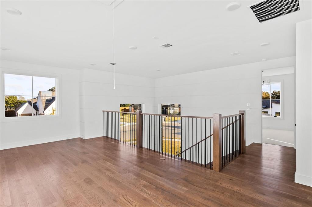 Preston Manor - Residential