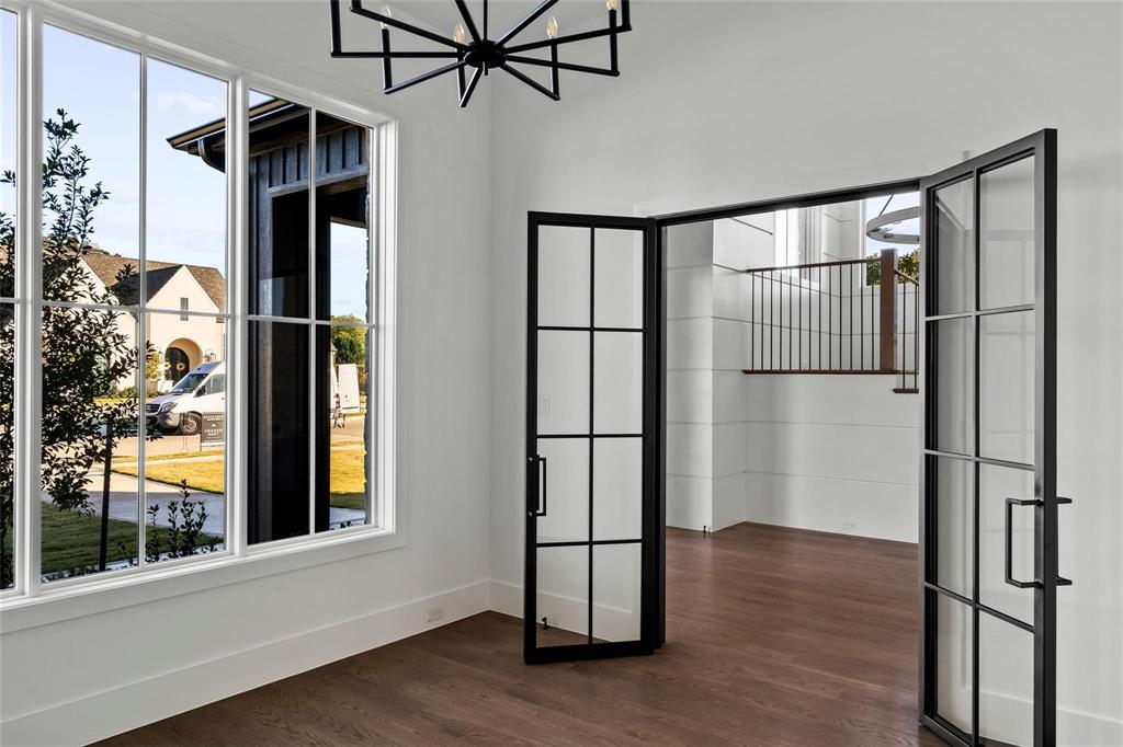 Preston Manor - Residential