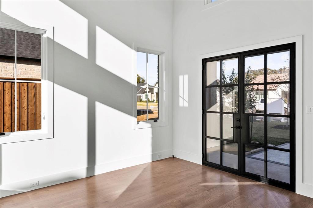 Preston Manor - Residential