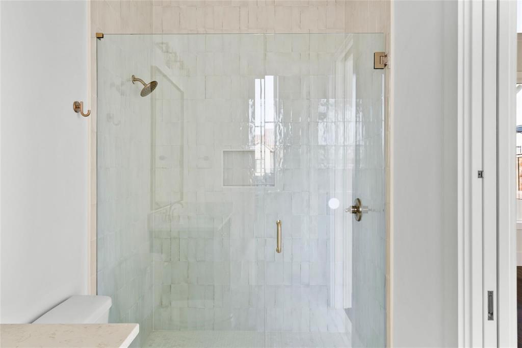 Preston Manor - Residential