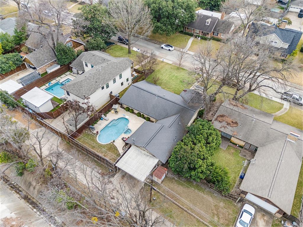 White Rock North 06 Instl - Residential