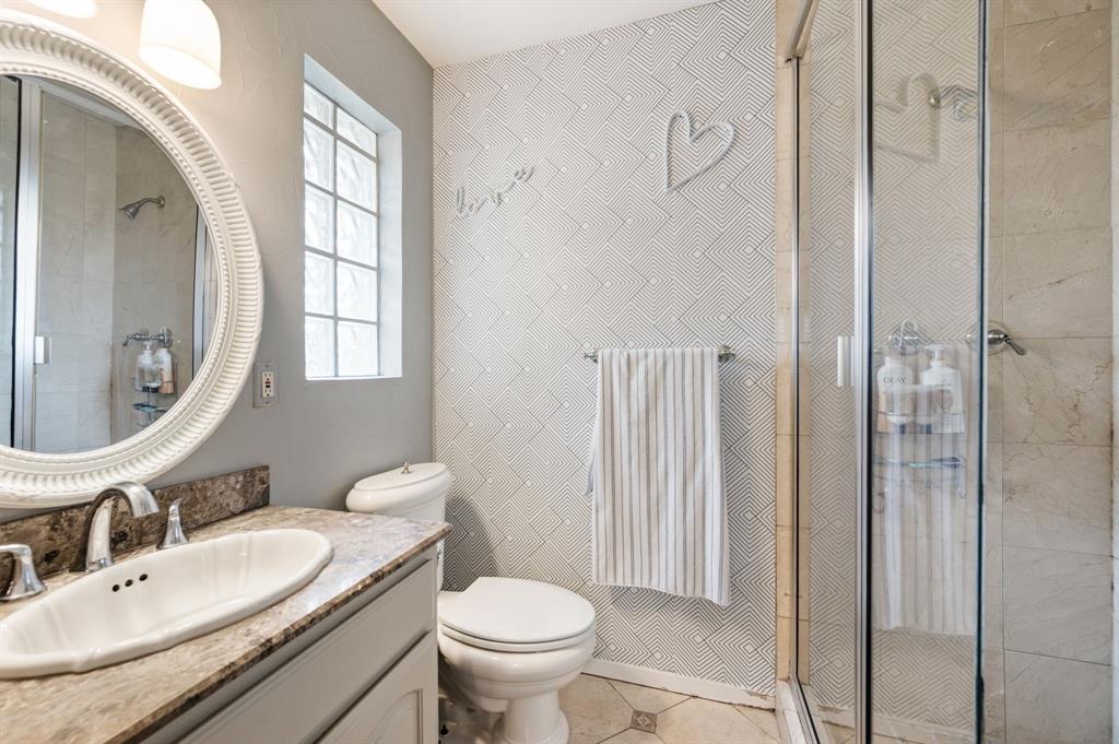 White Rock North 06 Instl - Residential