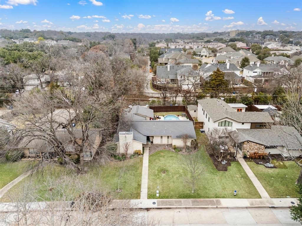 9741 Broken Bow Road