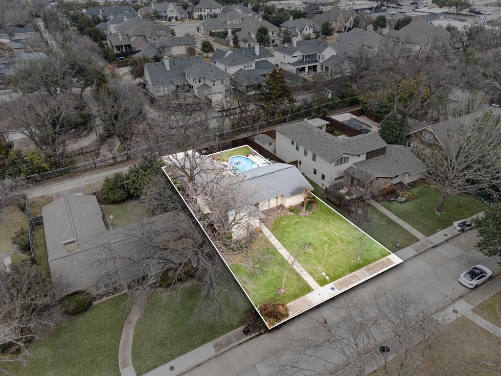 9741 Broken Bow Road