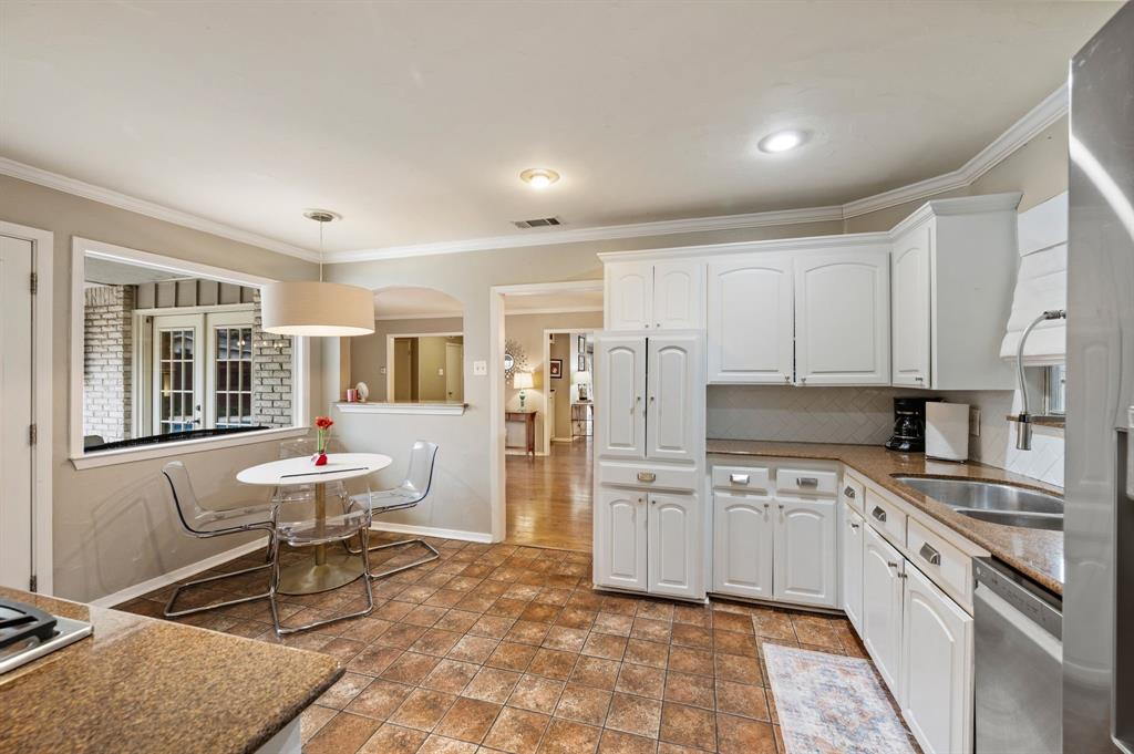 White Rock North 06 Instl - Residential