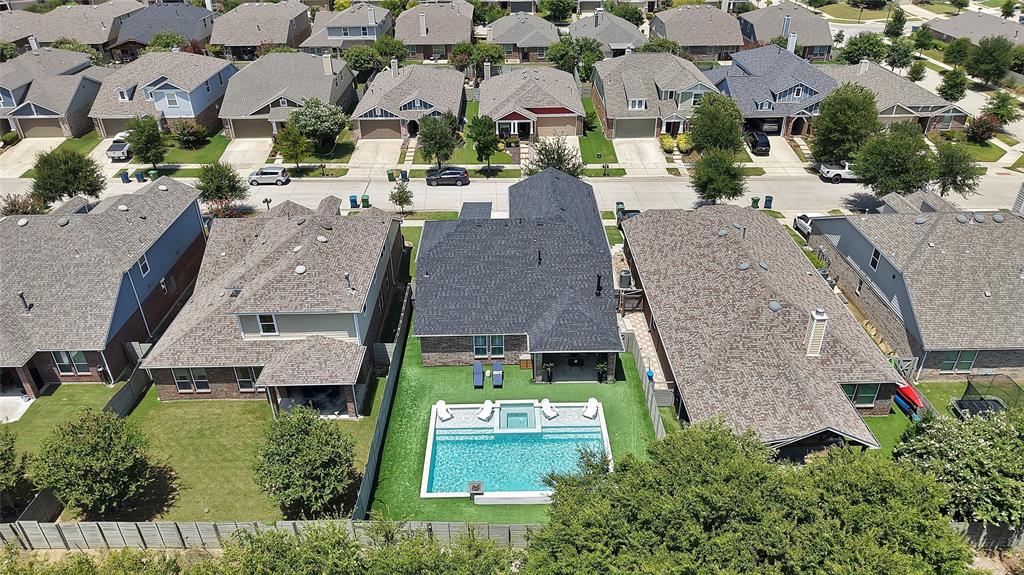 1813 Kaiser Cove