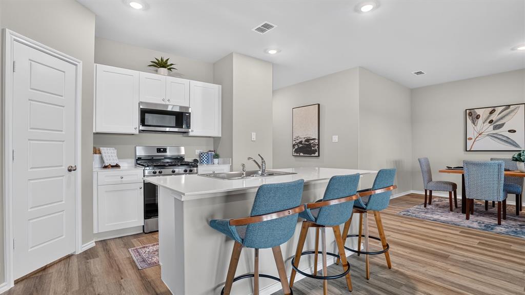 10761 BLACK ONYX Drive