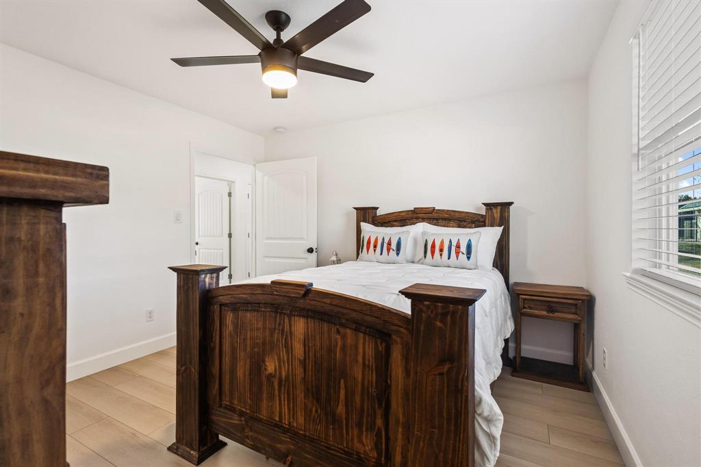 Simmons Shores - Residential