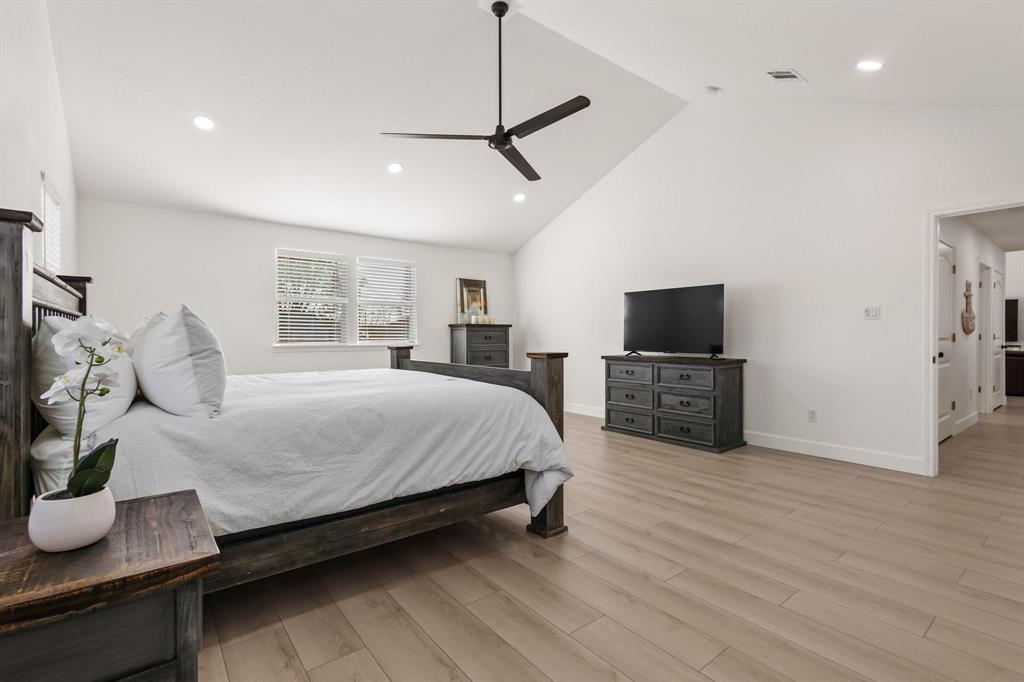 Simmons Shores - Residential