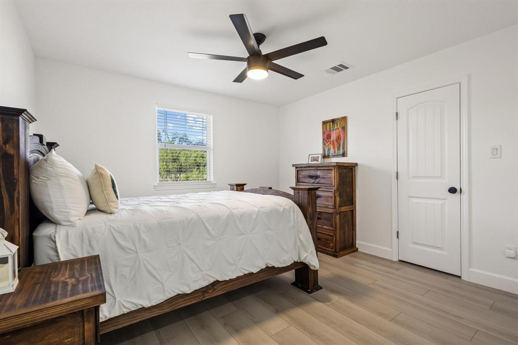 Simmons Shores - Residential