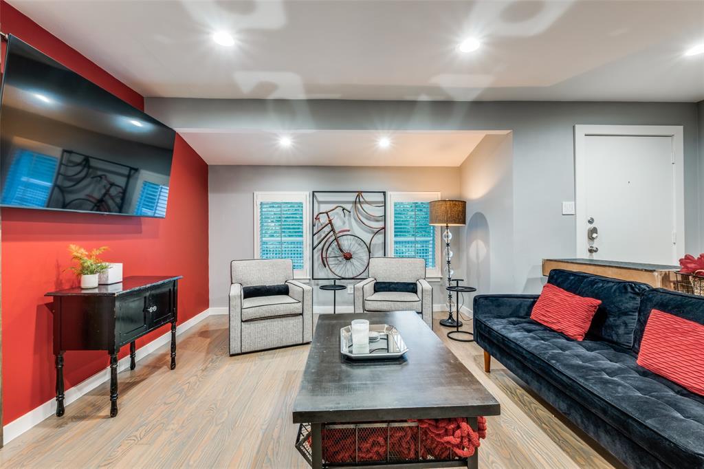 4231-4233 Travis Ave Condos - Residential