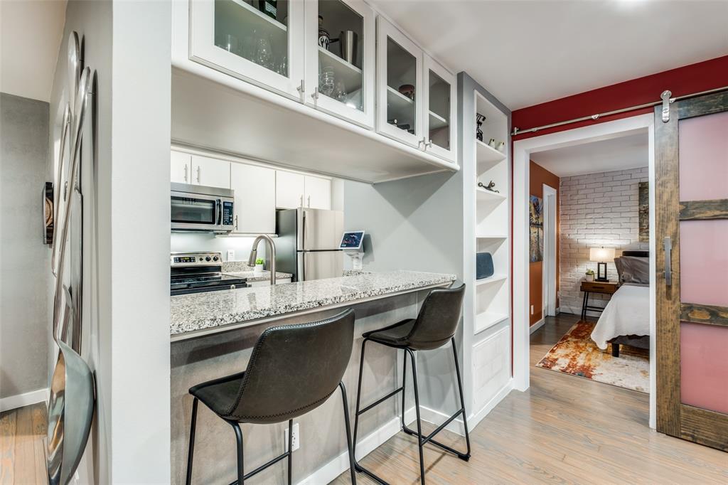 4231-4233 Travis Ave Condos - Residential