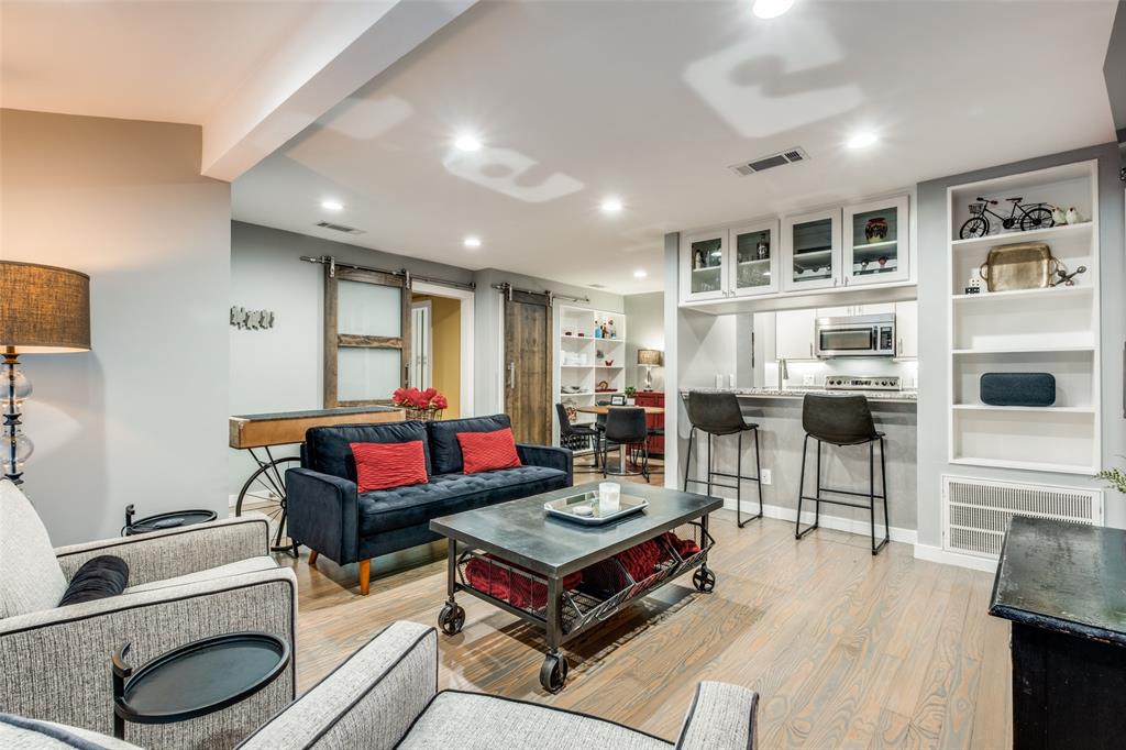 4231-4233 Travis Ave Condos - Residential