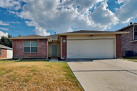 Photo of 641 Mallard Drive, Saginaw, TX 76131 (MLS # 21391822)