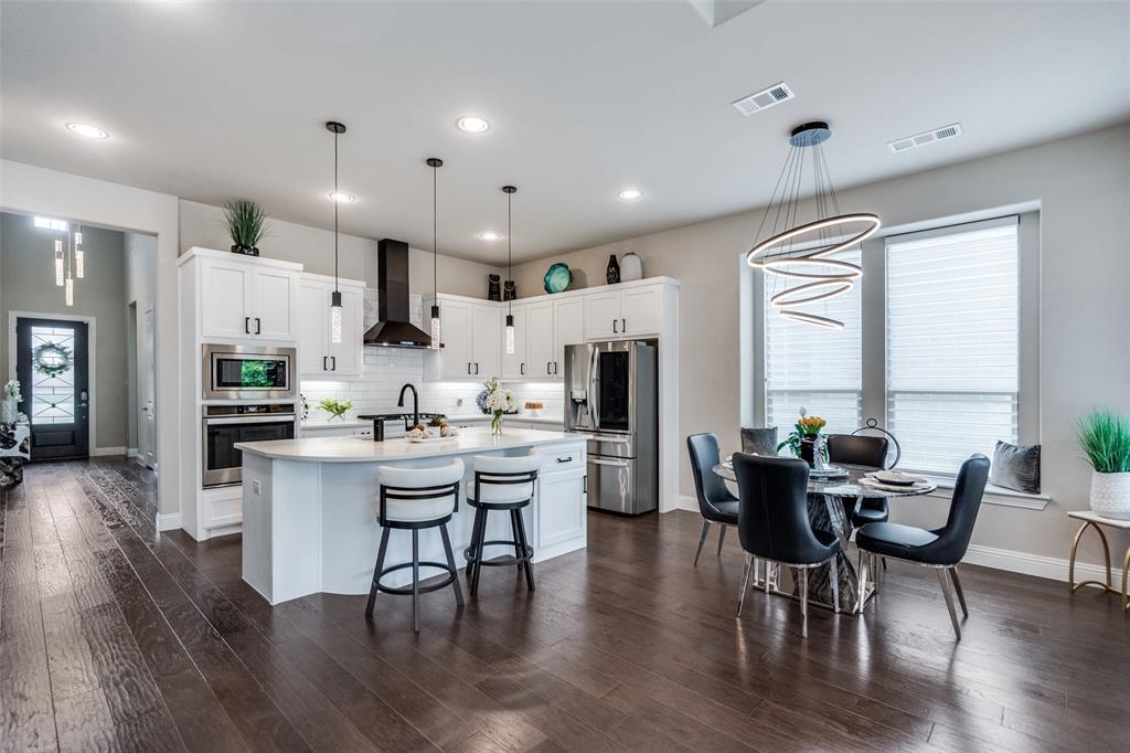 4728 Sunnybrook Drive