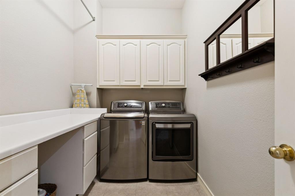 Wyndsor Grove - Residential