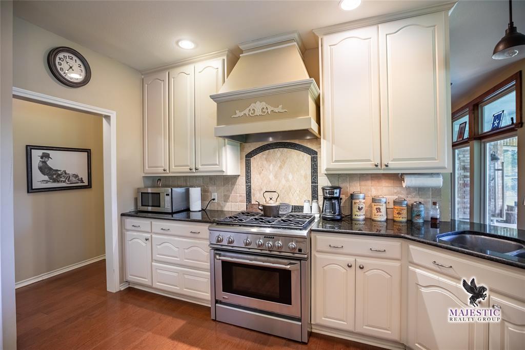 A0359 HARGRAVE JOHN & A0990 R F NESBITT - Residential