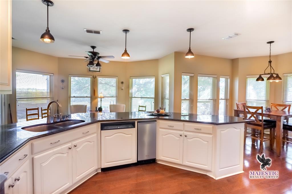 A0359 HARGRAVE JOHN & A0990 R F NESBITT - Residential