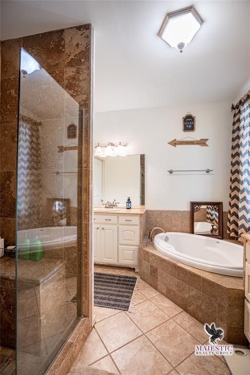 A0359 HARGRAVE JOHN & A0990 R F NESBITT - Residential