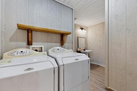 Tiny photo for 13420 County Road 2858, Eustace, TX 75124 (MLS # 21101693)