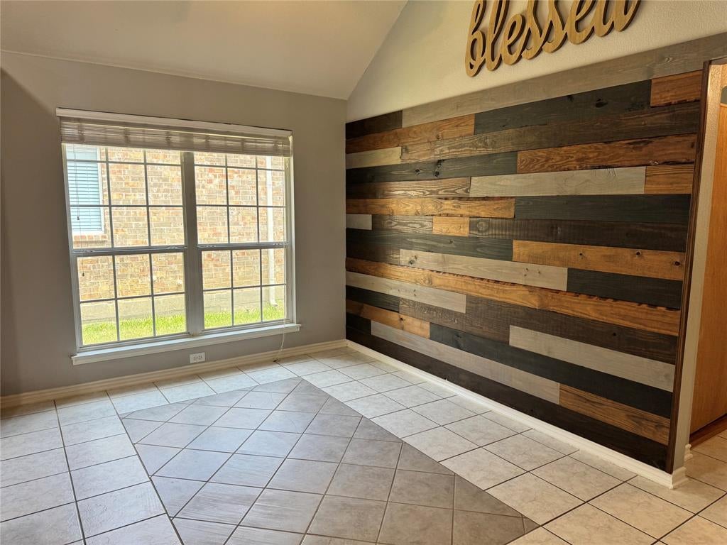 8312 Riverwalk Trail