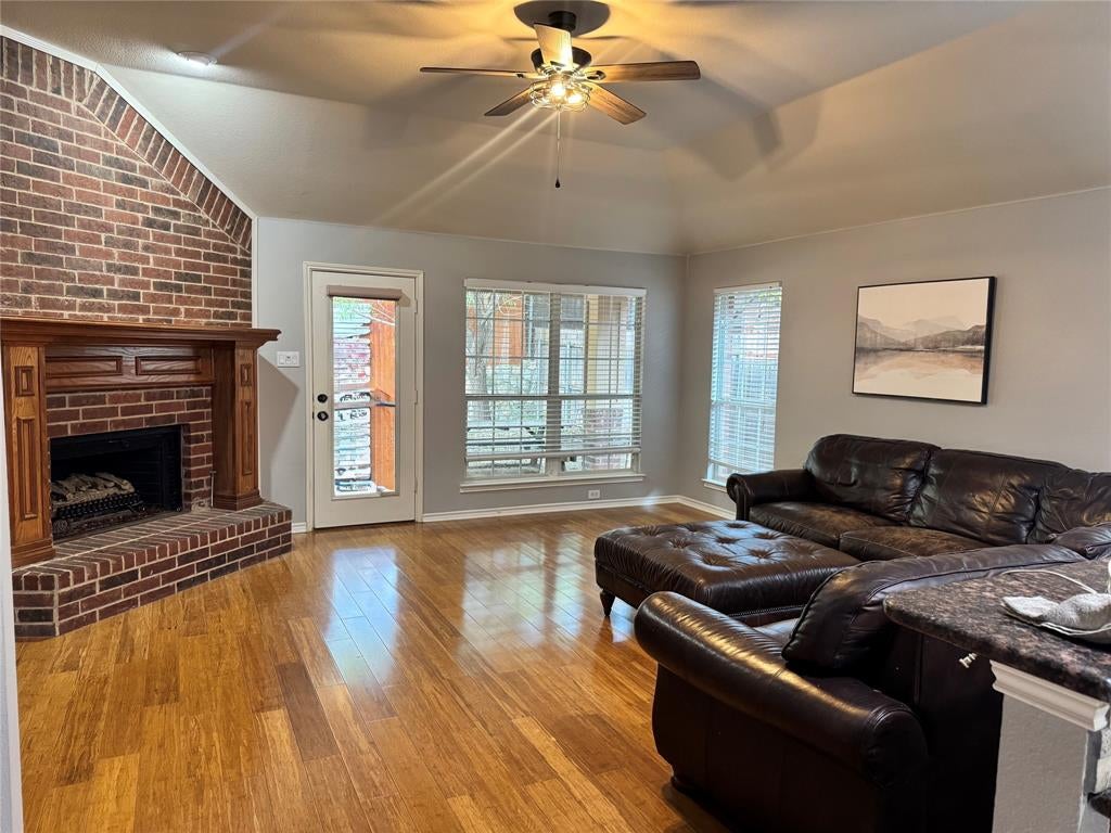 8312 Riverwalk Trail