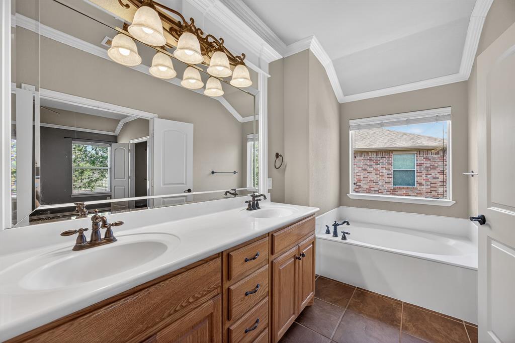 Townhomes Of Camp Wisdom - Residential