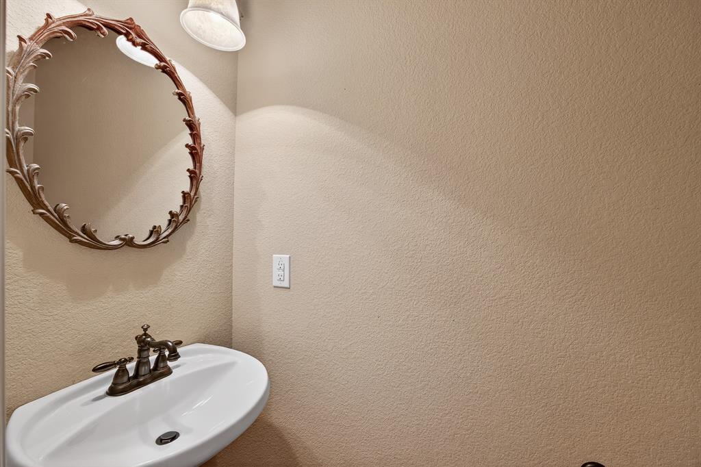 Townhomes Of Camp Wisdom - Residential