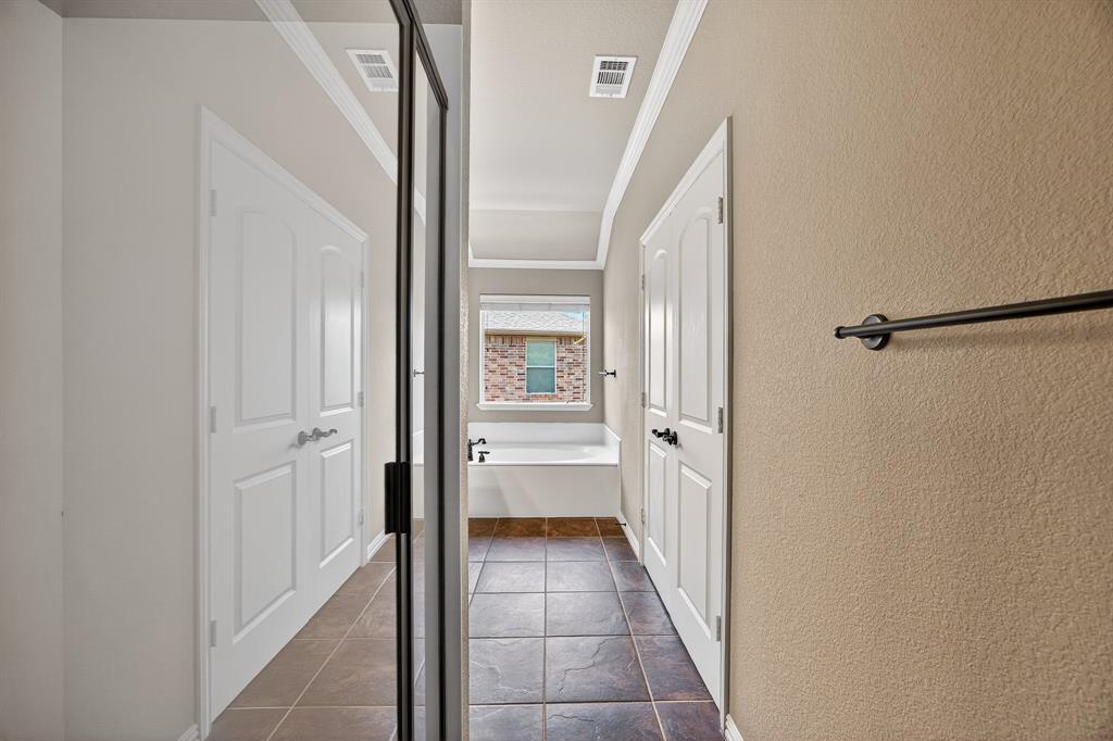 Townhomes Of Camp Wisdom - Residential