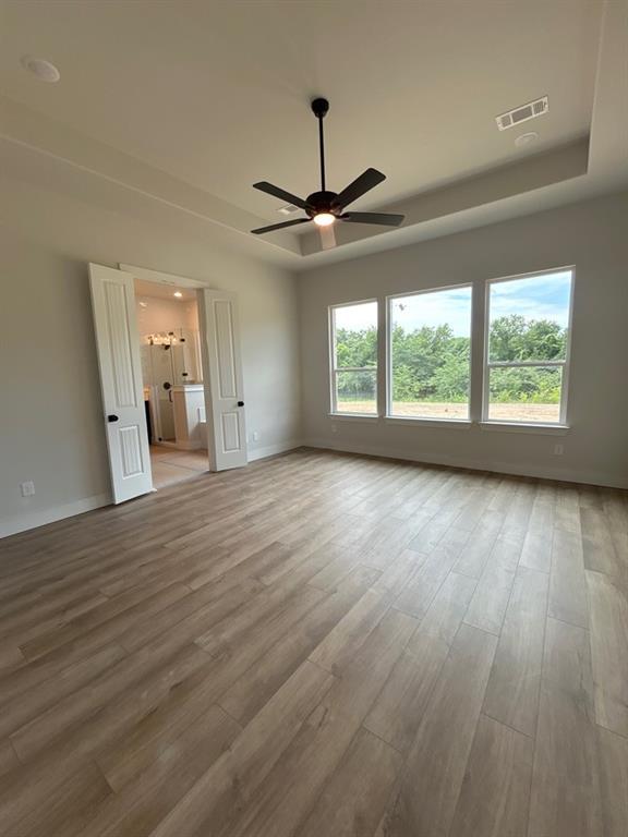 903 Perrin Lane