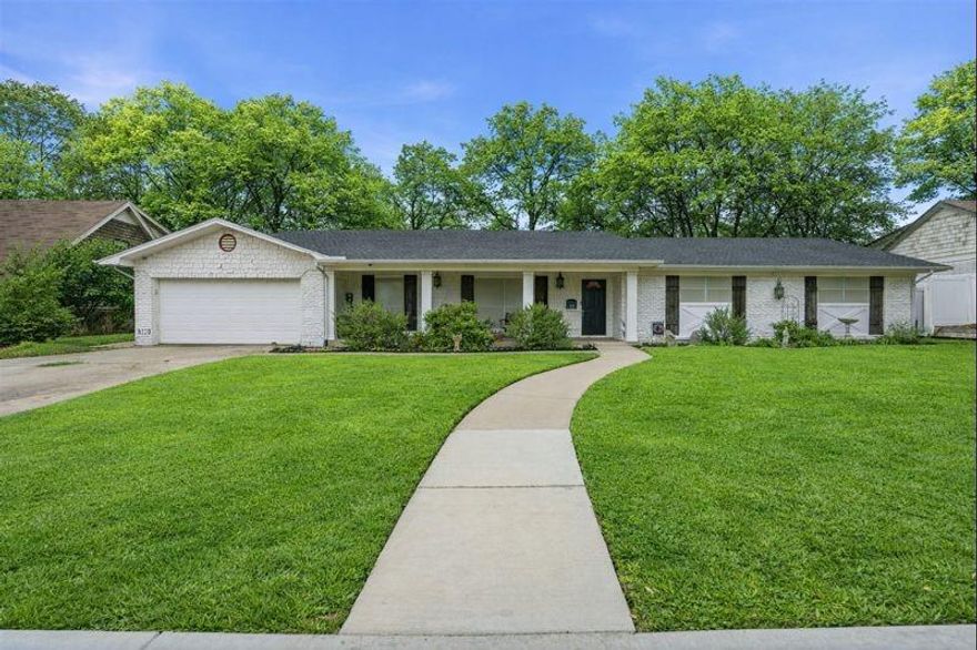 Well-maintained Benbrook home with a prime location! Situated directly across from the high school, this property offers convenience with quick access to Fort Worth, shopping, dining, Benbrook Lake, Trinity Trails, and nearby parks. Enjoy relaxing mornings on the huge covered front porch or unwind in the screened-in back porch, perfect for enjoying peaceful nature sounds without the mosquitoes. Kitchen features AMPLE amount of counter and cabinets for storage. You have an entire row of counter and cabinet in the dining room and a wrap around space in kitchen. Entertainers DREAM Kitchen!  DOUBLE Oven & CONVECTION Cooktop with plenty of room for food & storage. Not all cabinet and countertop space is pictured. This kitchen is a Must See!

Recent upgrades provide peace of mind, including HVAC (2021) with 10-year parts warranty, roof & gutters (approx. 1 year old), new water heater, lifetime foundation warranty, new French drains, rebuilt backflow, and a fully functioning sprinkler system (front & back) (New 6-9months) The yard features lush St. Augustine grass, plus a retaining wall with fresh landscaping. THIS is the home everyone loves the Landscaping on and asking for tips!! Move-in ready with thoughtful improvements throughout—this home is a standout in Benbrook.