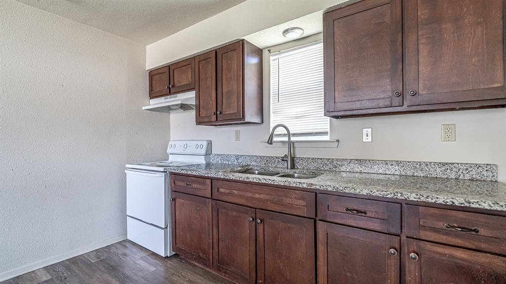 Pelican Bay Tenth Filing - Residential