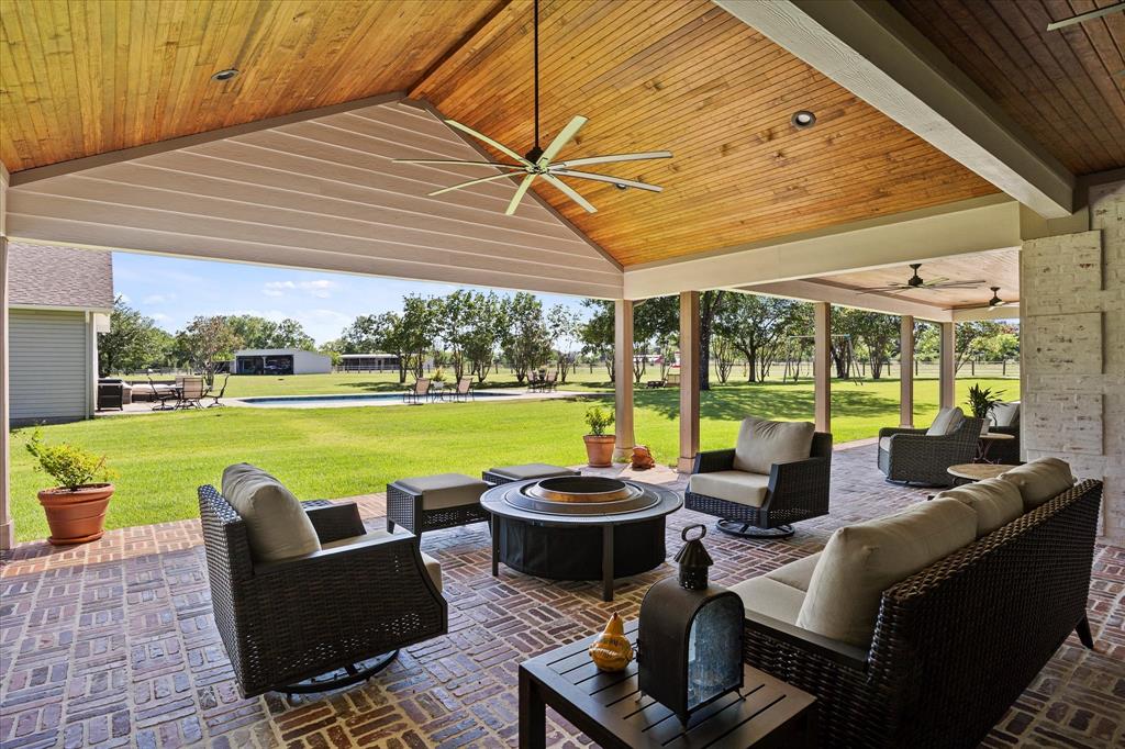 J Strickland Surv Abs 187 - Residential