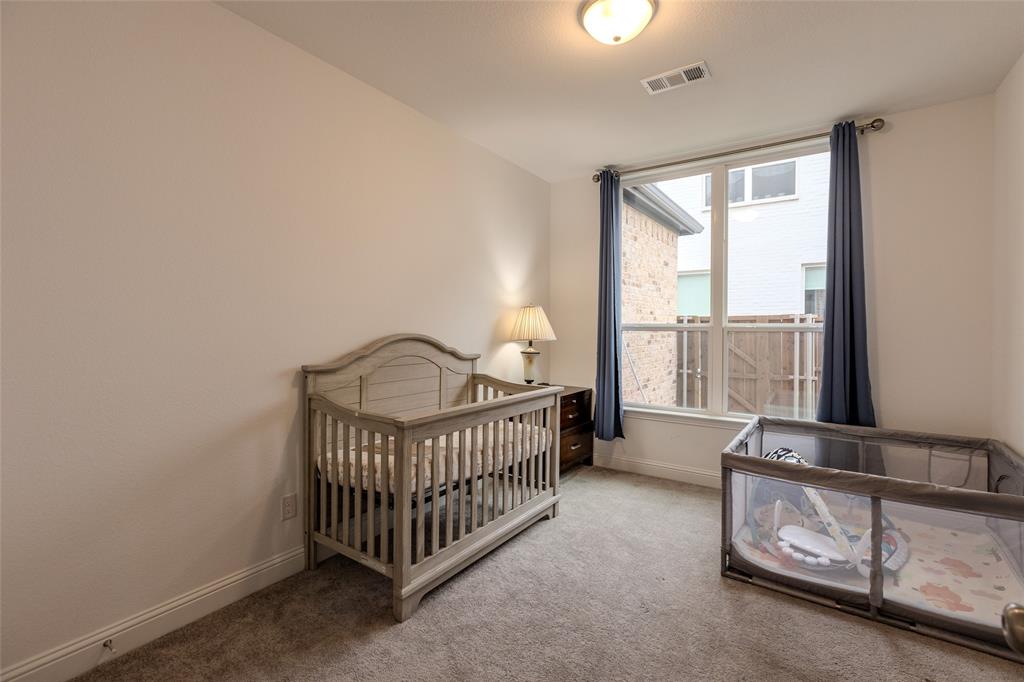 Castle Hills Ph 10 Lewisvil - Residential